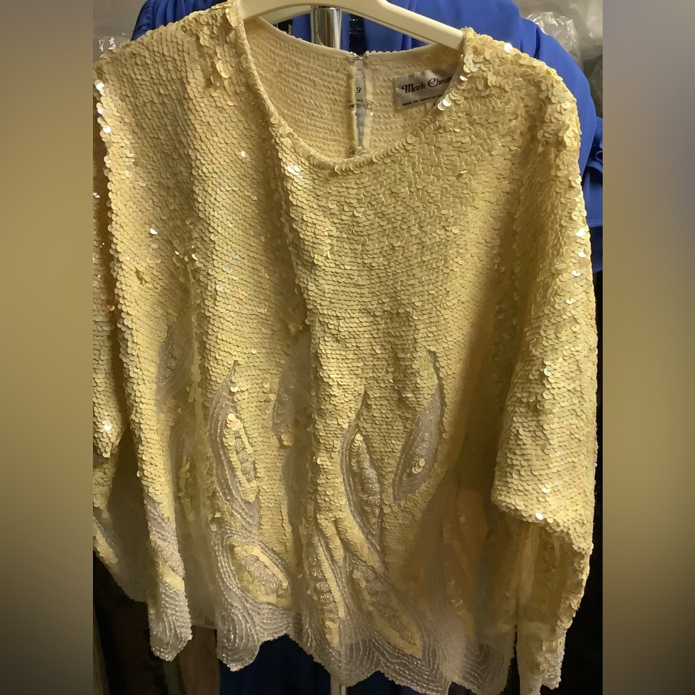 NWOT 100% Silk sequinned beaded top